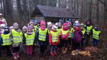 Przedszkolaki z Wartkowic w naszym lesie
